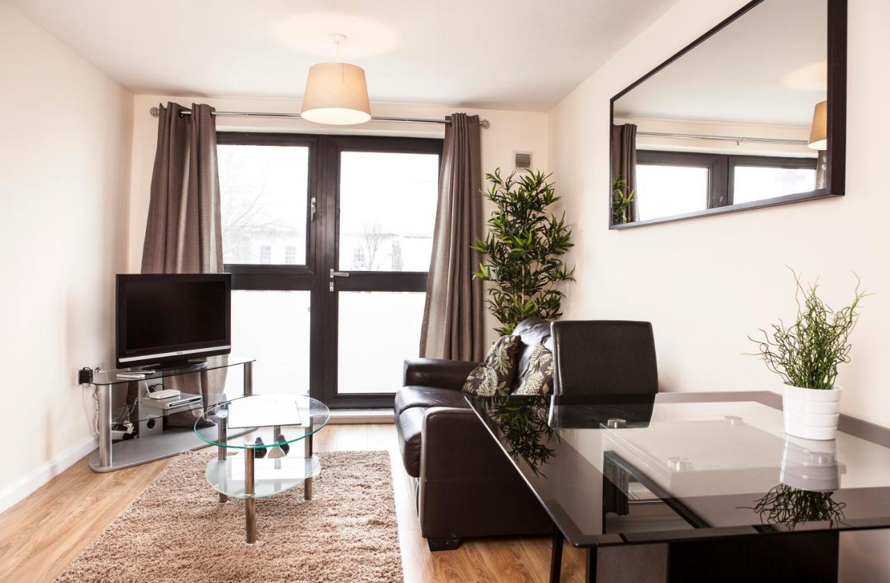 Millennium Plaza By Swa Apartman Cheltenham Kültér fotó